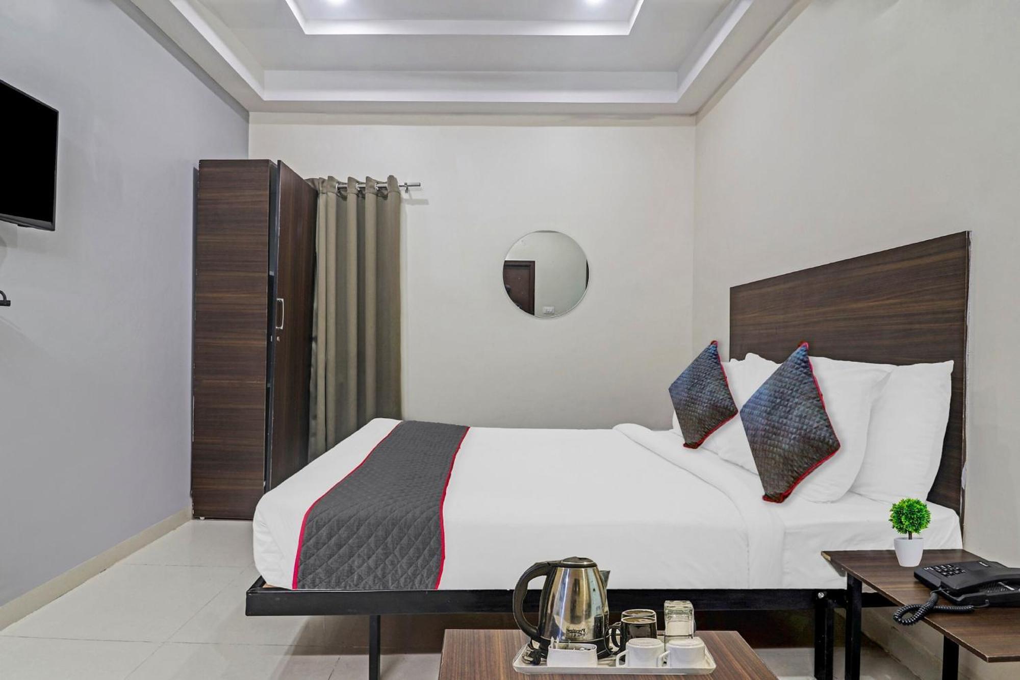 Collection O White House Near Kims Kondapur Hotel Kondapur  Luaran gambar